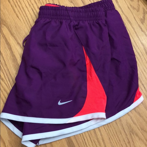 Nike shorts - Picture 3 of 3